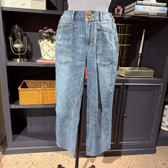 Pilcro The Wanderer Relaxed Patch Pocket Jeans – Size 24P - Picture 1 of 15